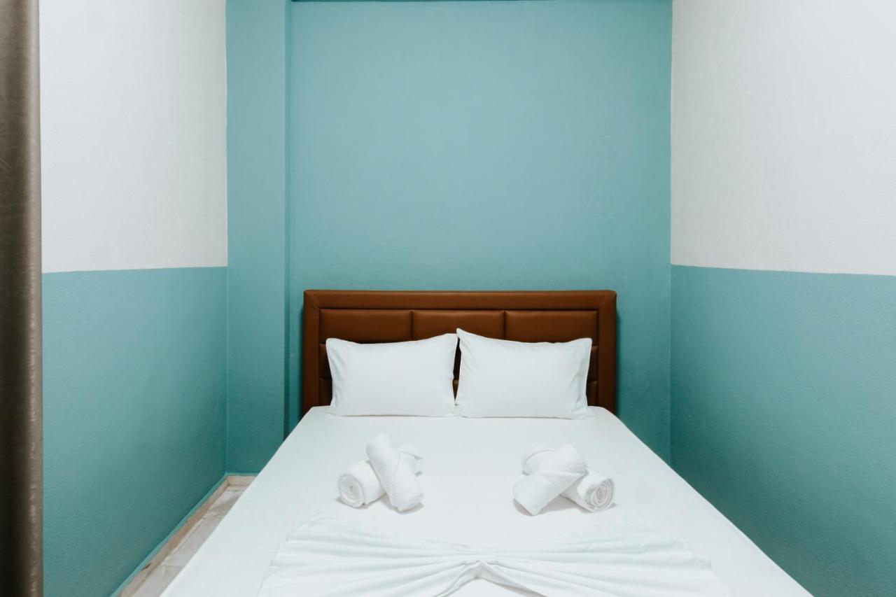 Hotel Lunxheria Gjirokastër Esterno foto