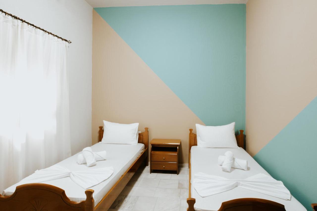 Hotel Lunxheria Gjirokastër Esterno foto