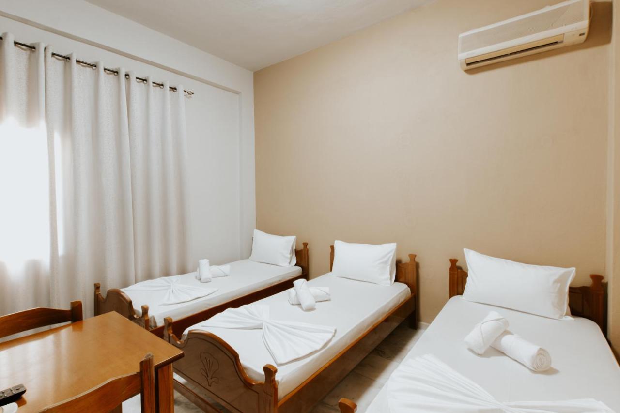 Hotel Lunxheria Gjirokastër Esterno foto